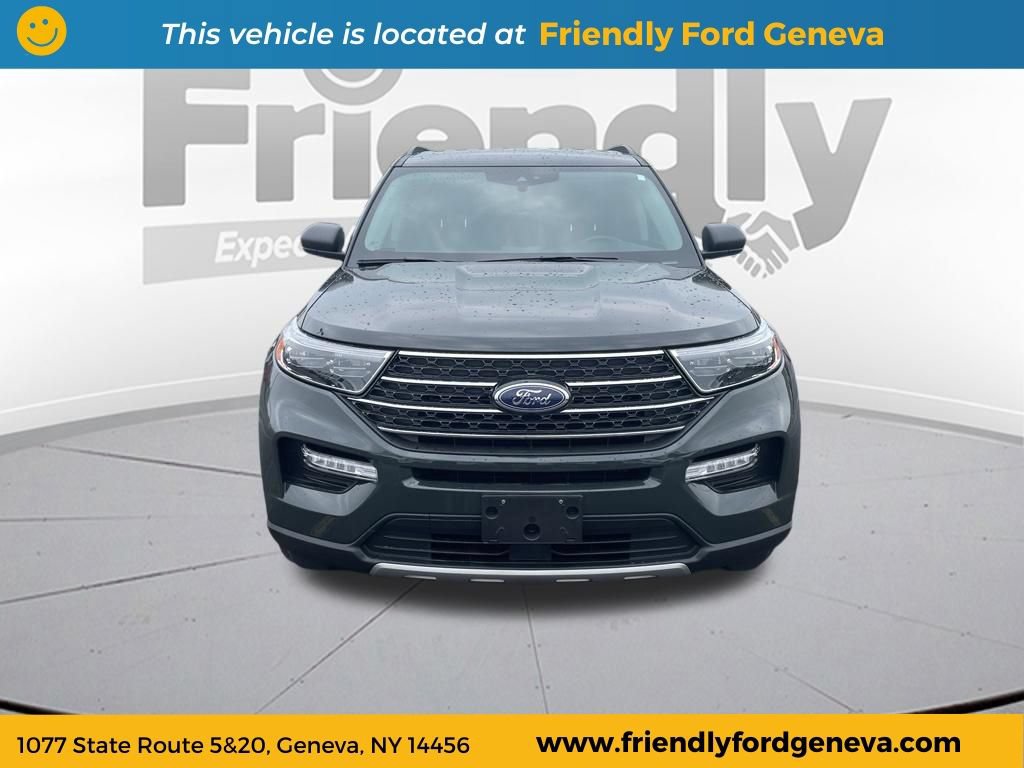 Used 2023 Ford Explorer XLT w/ Equipment Group 202A AWD/4WD image 2