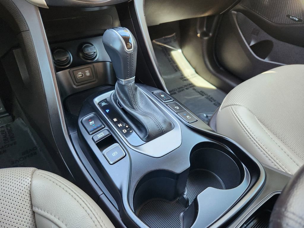 Used 2017 Hyundai Santa Fe Sport w/ 2.0T Ultimate Tech Package 05 image 17