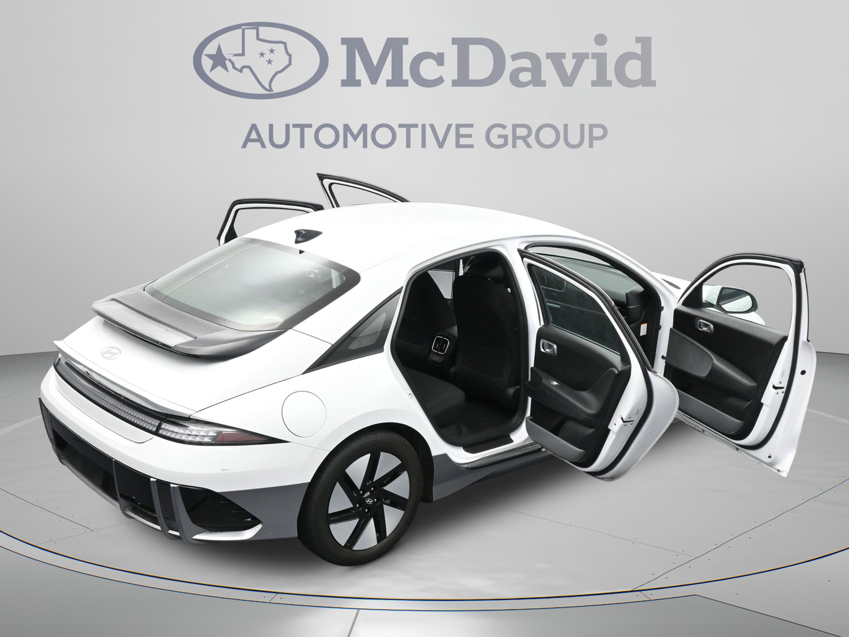 Used 2024 Hyundai Ioniq 6 SEL RWD image 45