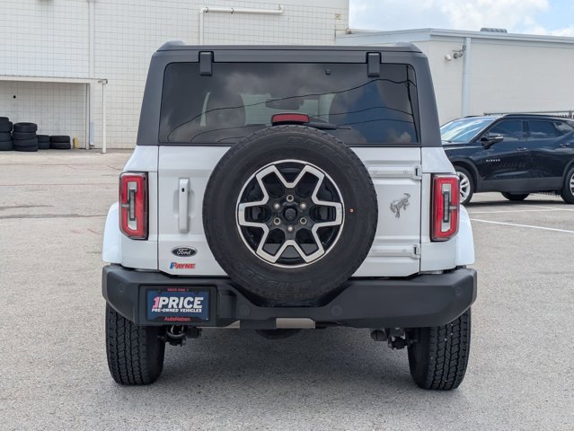 Used 2025 Ford Bronco Outer Banks AWD/4WD image 7