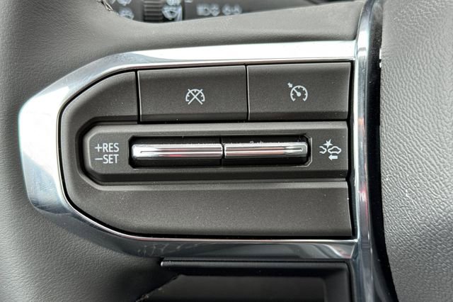 New 2026 GMC Canyon Elevation w/ Convenience Package RWD image 26