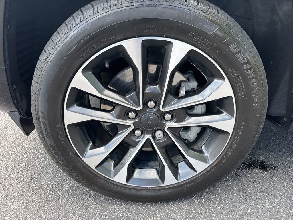 Used 2023 Jeep Grand Cherokee L Overland w/ Luxury Tech Group IV image 11