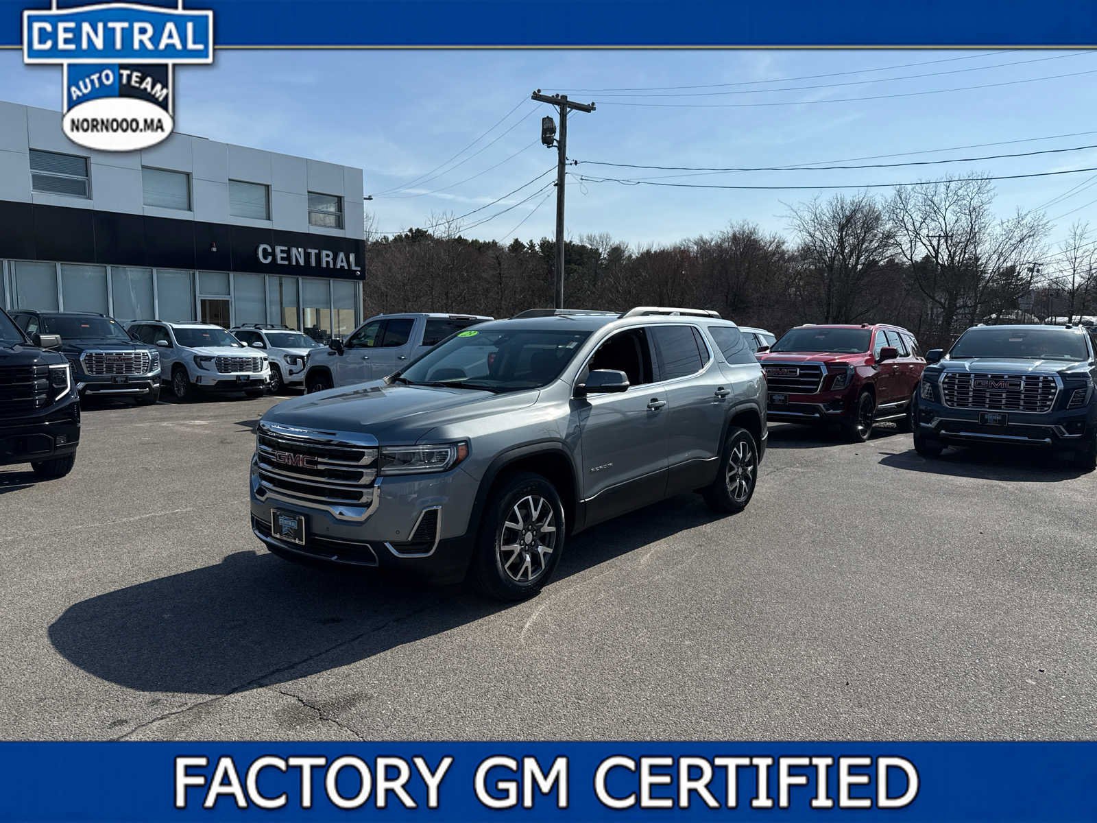 Used 2023 GMC Acadia SLE w/ Driver Convenience Package AWD/4WD image 1