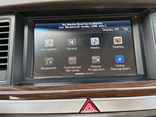 Used 2019 Genesis G80 3.8 RWD image 24