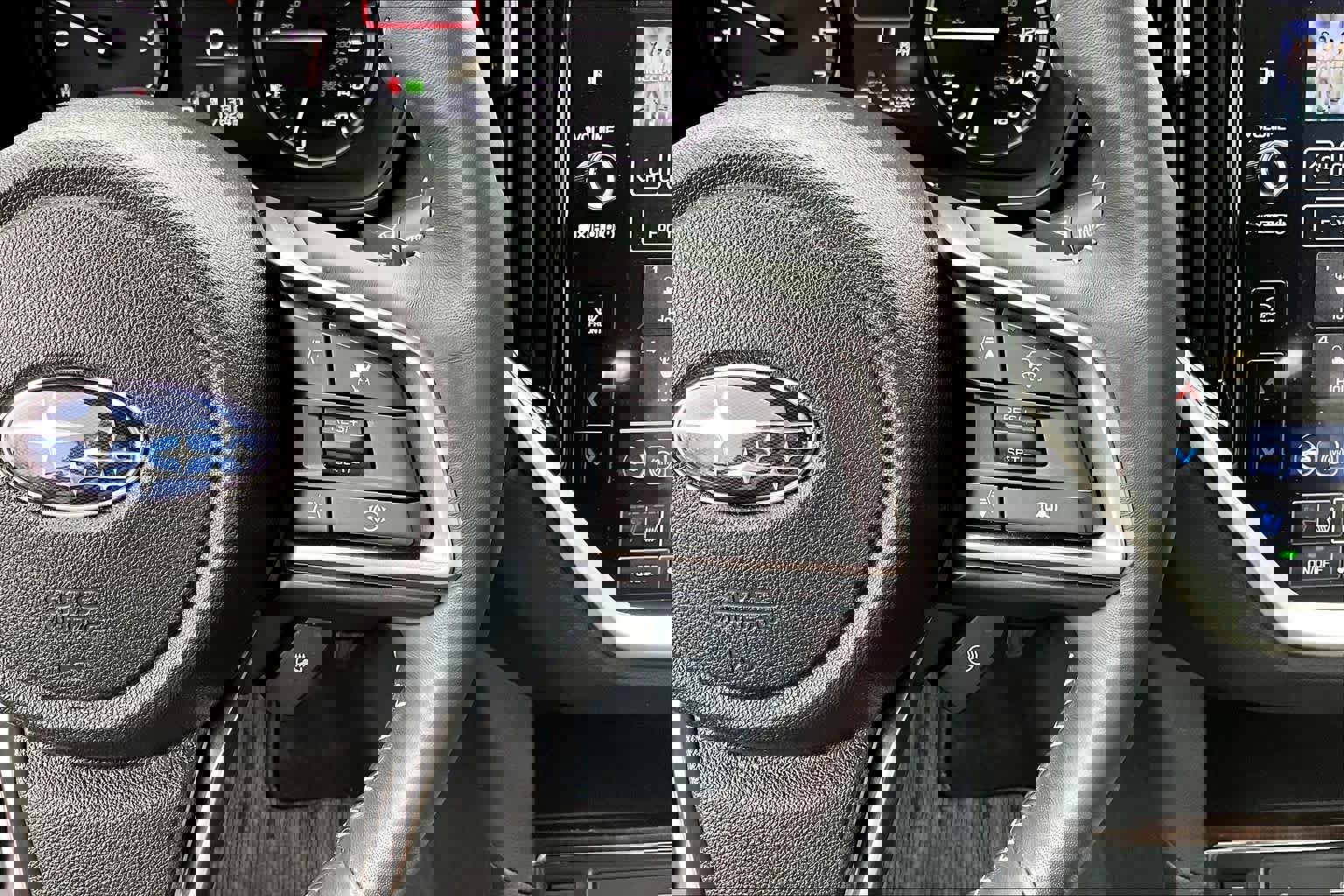 Used 2024 Subaru Ascent Touring image 25