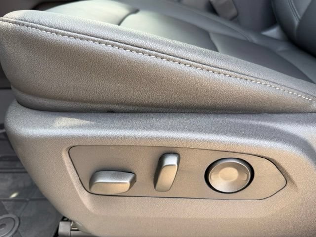 New 2026 Chevrolet Tahoe Z71 w/ Comfort Package AWD/4WD image 14