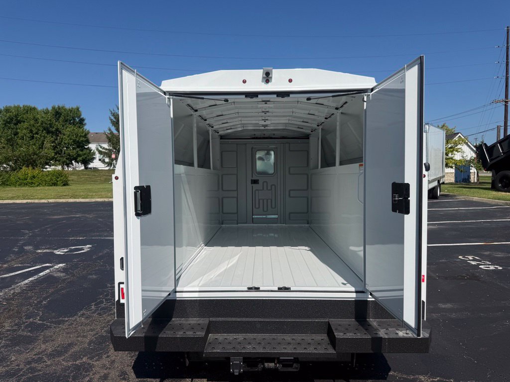 New 2026 Ford E-350 and Econoline 350 Super Duty w/ Power Equipment Group RWD image 40