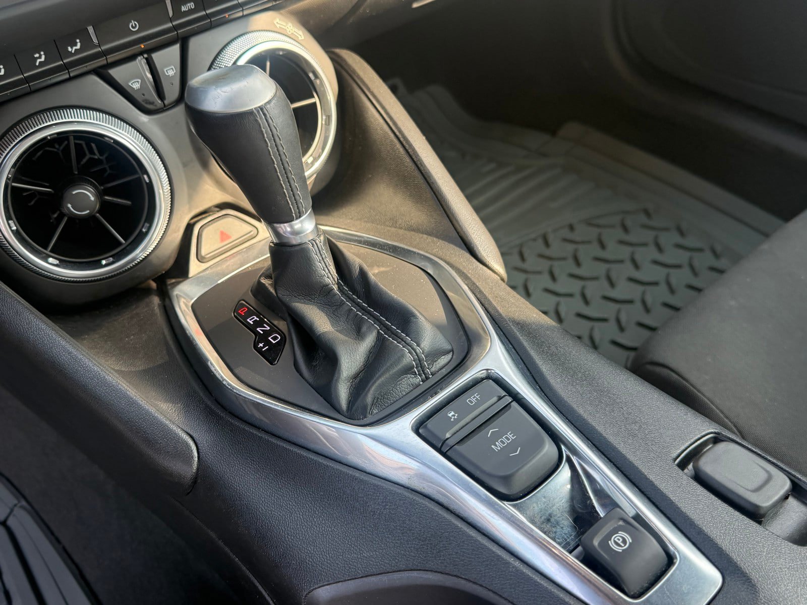Used 2023 Chevrolet Camaro LT w/ RS Package RWD image 12