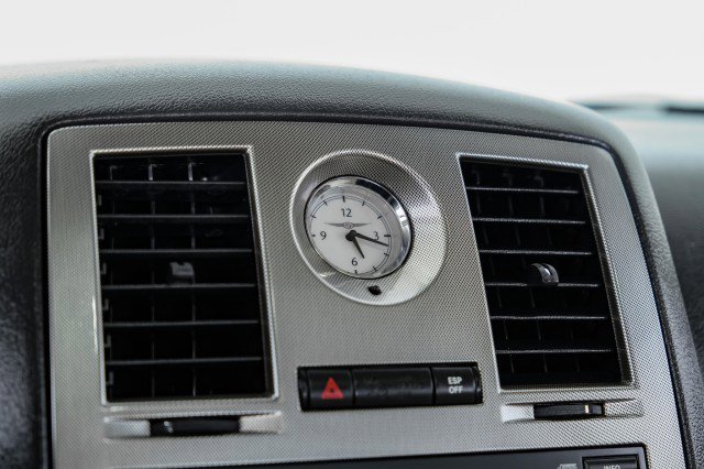 Used 2006 Chrysler 300 Touring image 25