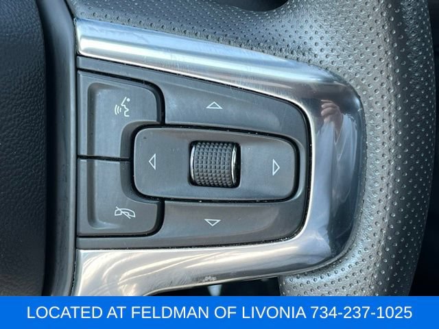 Used 2025 Chevrolet Blazer LT AWD/4WD image 36