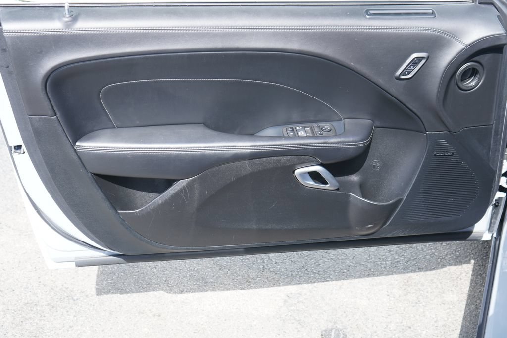 Used 2022 Dodge Challenger R/T Scat Pack RWD image 9