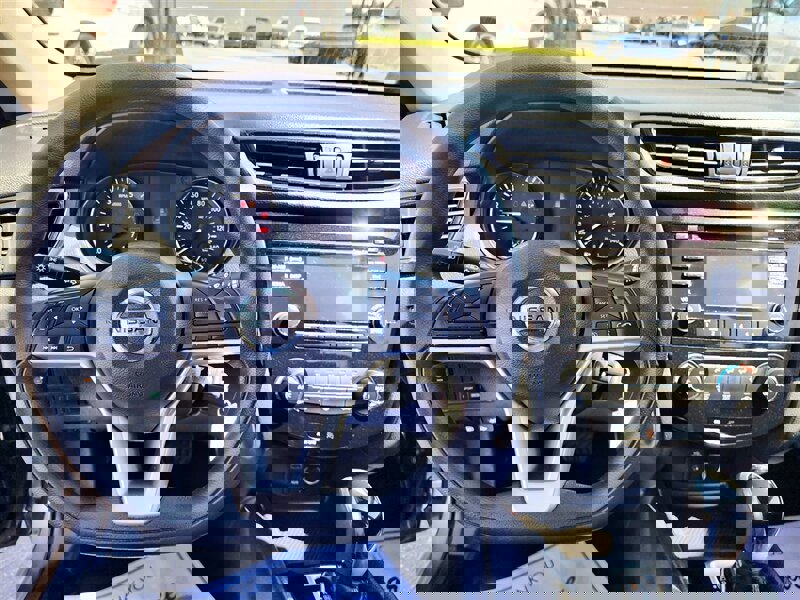 Used 2017 Nissan Rogue S image 37