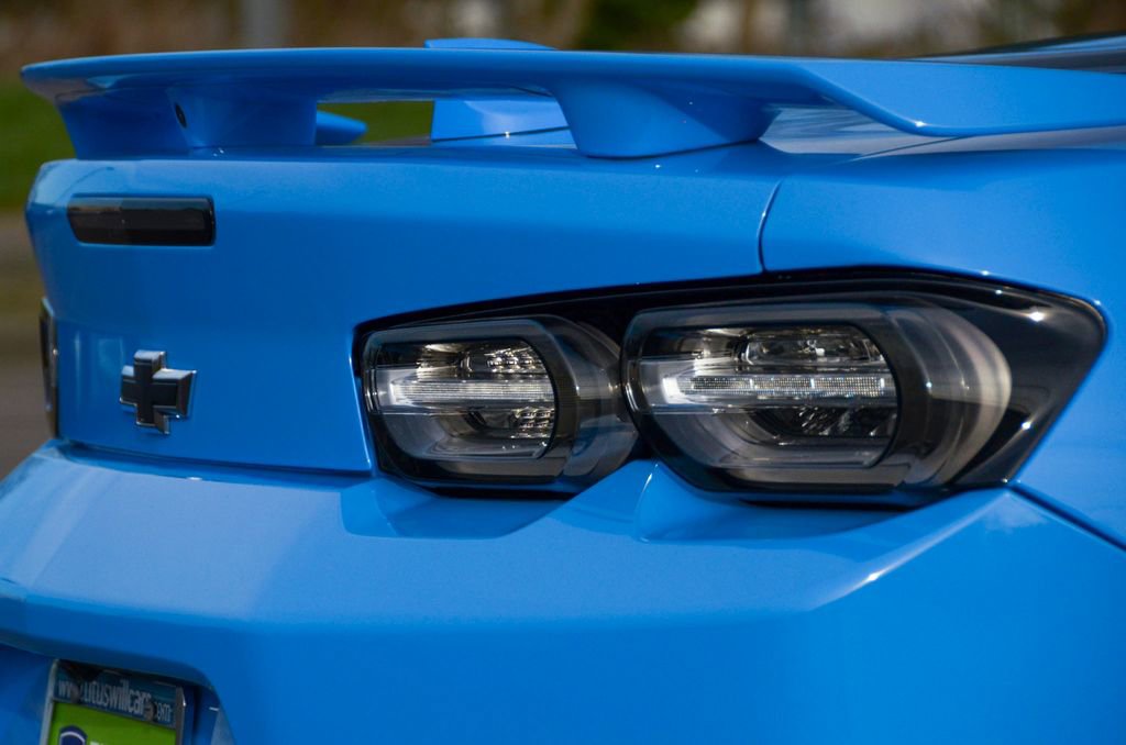 Used 2023 Chevrolet Camaro ZL1 RWD image 17