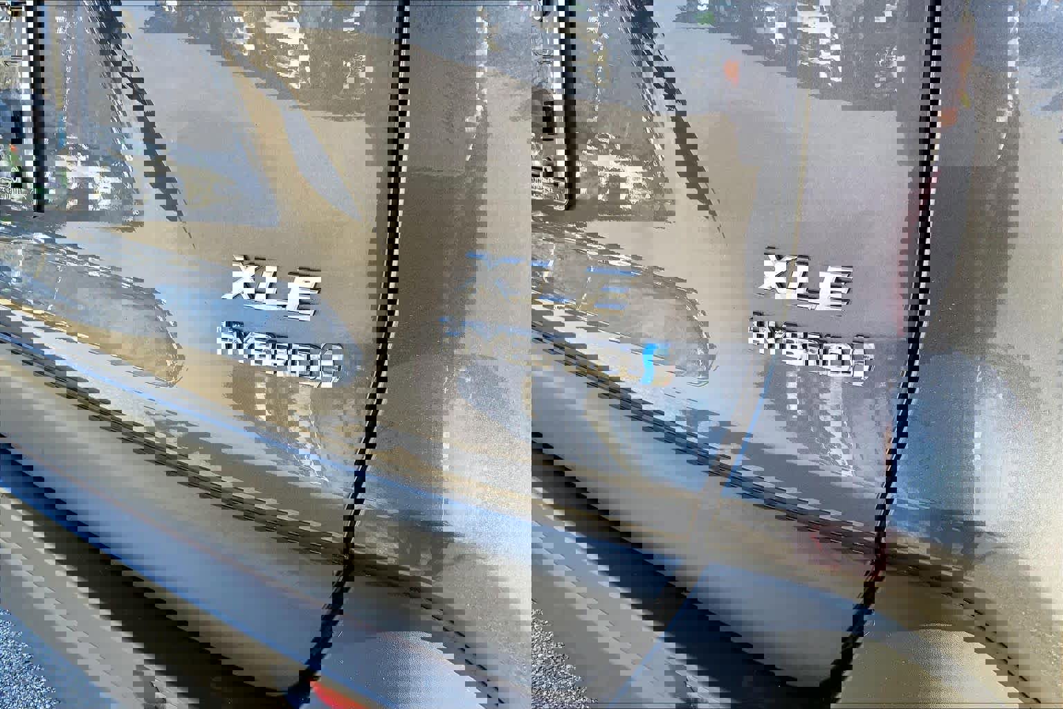 Used 2021 Toyota RAV4 XLE w/ Convenience Package AWD/4WD image 31