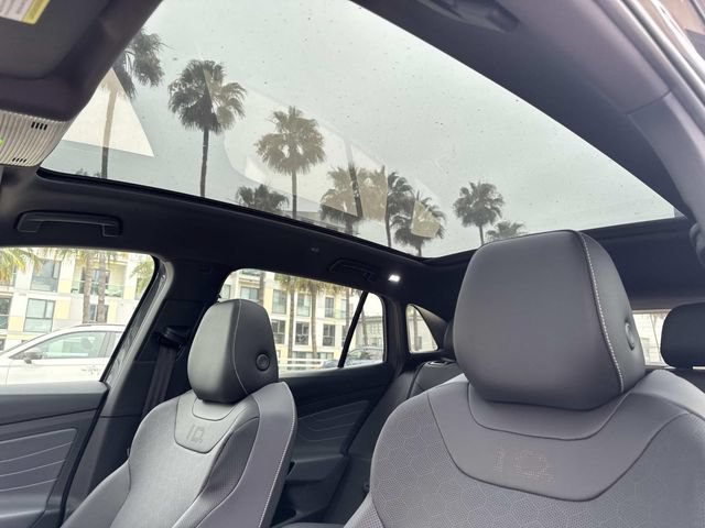 New 2025 Volkswagen ID.4 Pro S AWD/4WD image 15