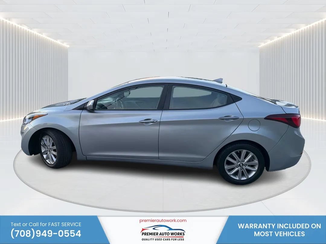 Used 2016 Hyundai Elantra SE w/ Option Group 02 FWD image 9