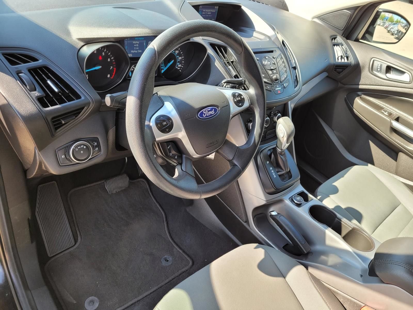 Used 2015 Ford Escape SE FWD image 23