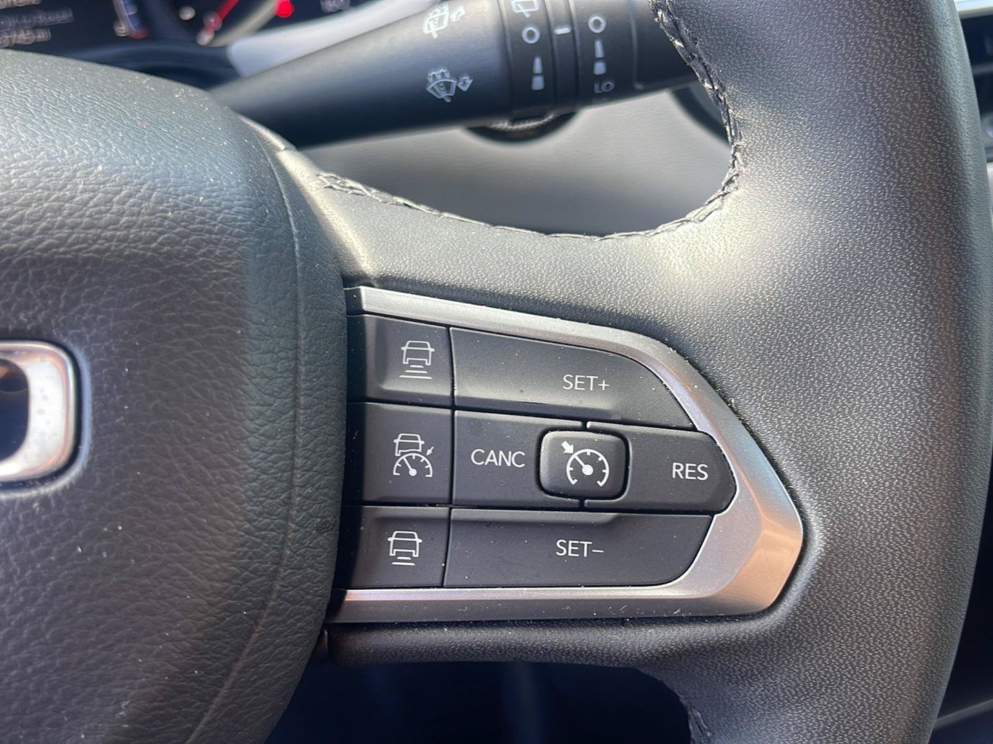 Used 2024 Jeep Compass Limited AWD/4WD image 18