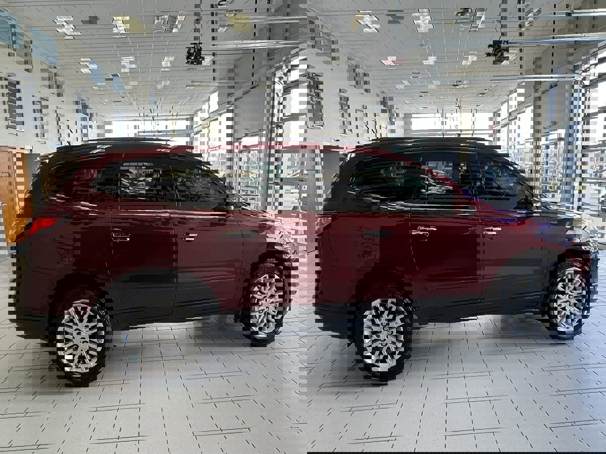 Used 2015 Chevrolet Traverse LT w/ Style and Technology Package image 60