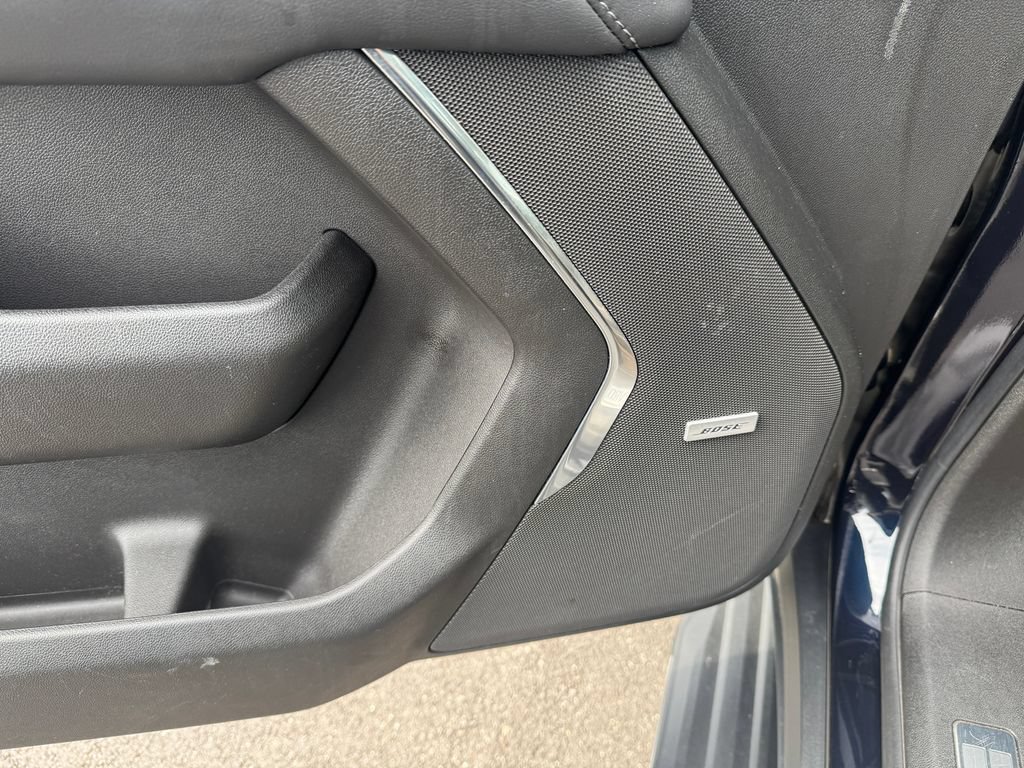 Used 2022 Chevrolet Tahoe LT w/ Luxury Package AWD/4WD image 27