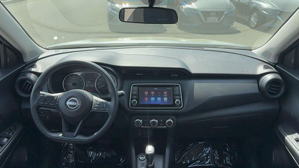 Used 2025 Nissan Kicks Play S FWD image 30