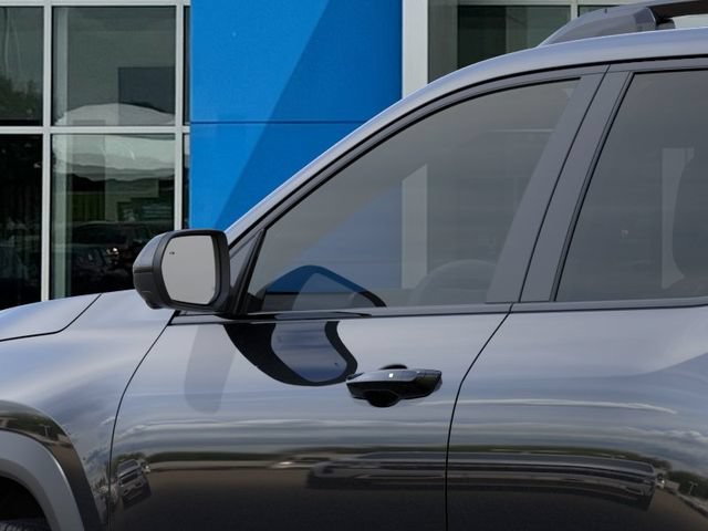 New 2027 Chevrolet Equinox RS w/ Safety and Technology Package FWD image 12
