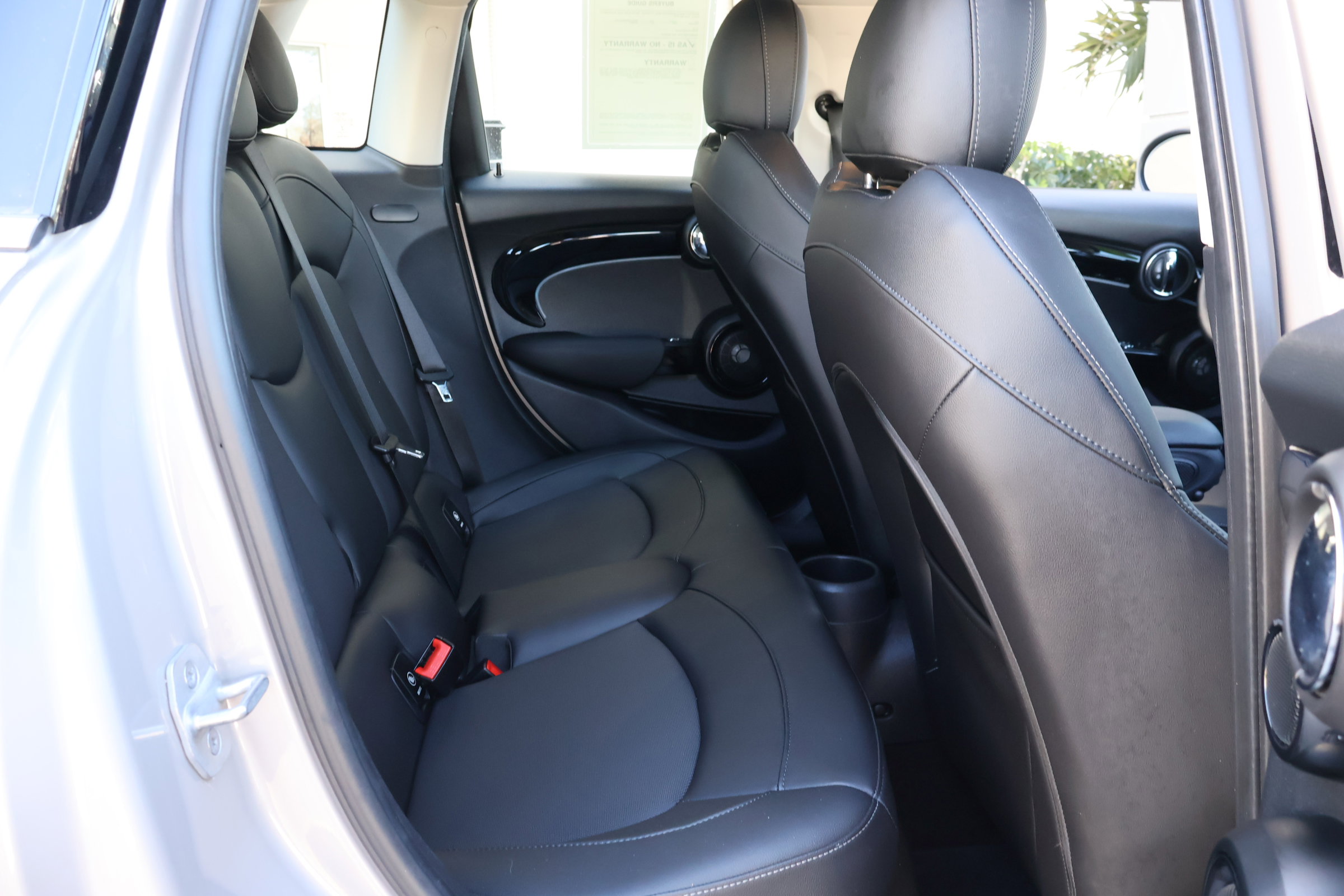 Used 2022 MINI Cooper S w/ Premium Package image 19