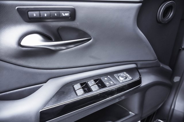 Certified 2025 Lexus ES 300h 300h image 12