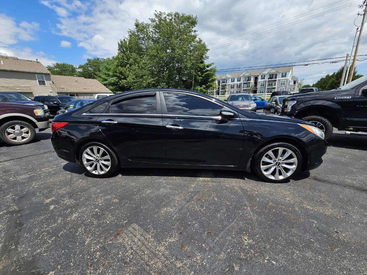 Used 2011 Hyundai Sonata Limited w/ Navigation Pkg 5 FWD image 5