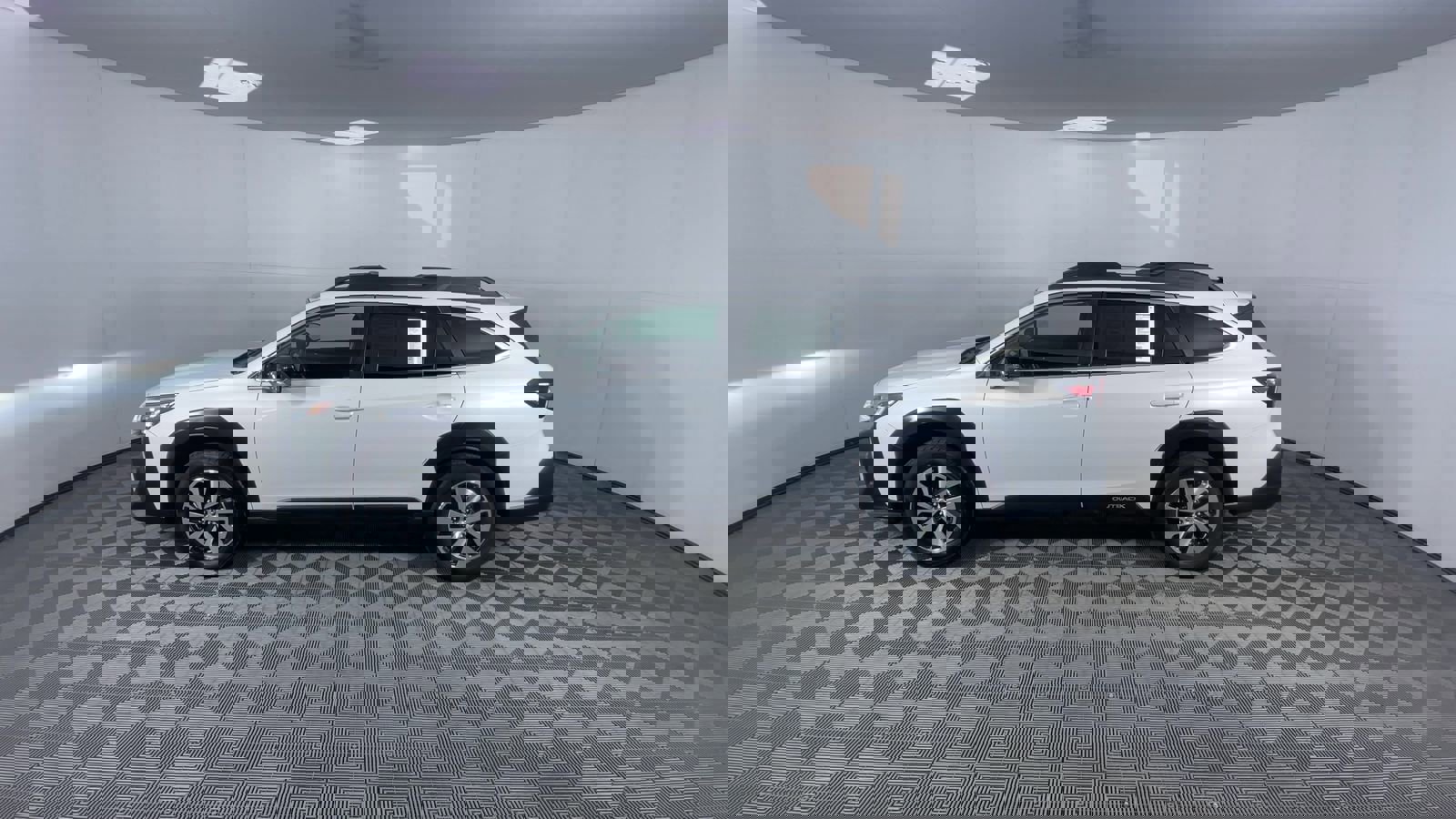 Used 2023 Subaru Outback Premium image 5