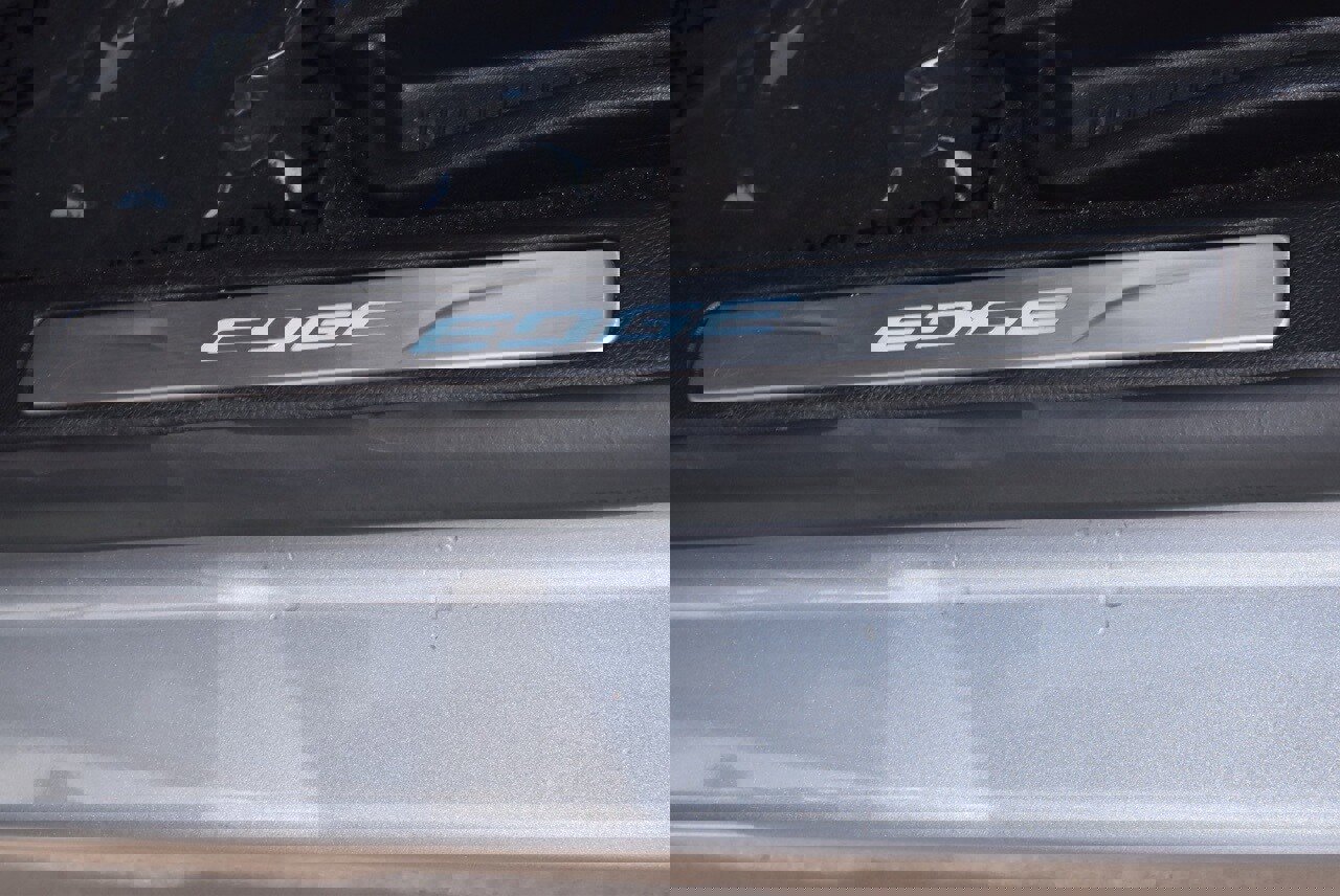 Used 2020 Ford Edge Titanium w/ Equipment Group 301A image 36