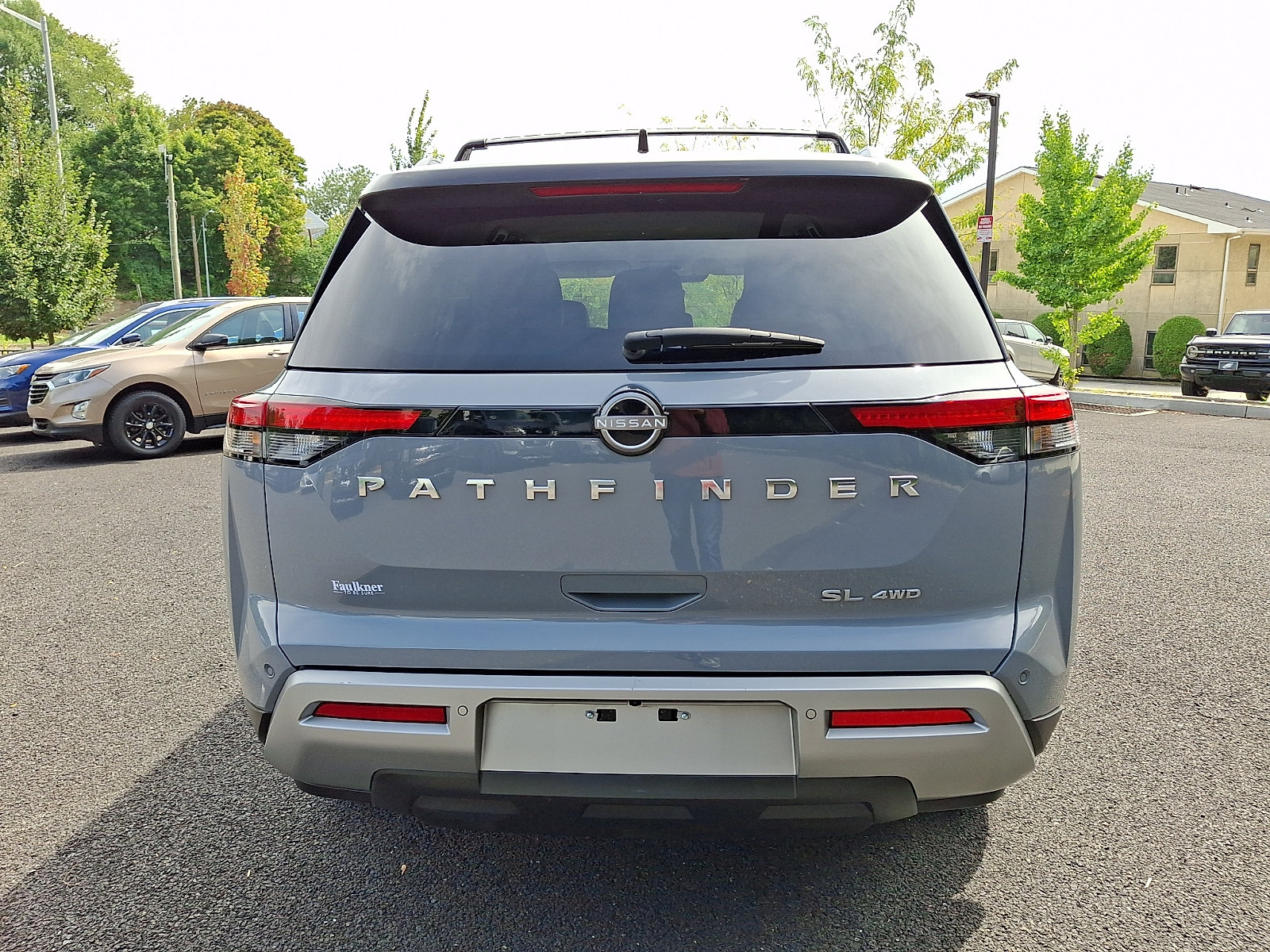 Certified 2024 Nissan Pathfinder SL AWD/4WD image 5