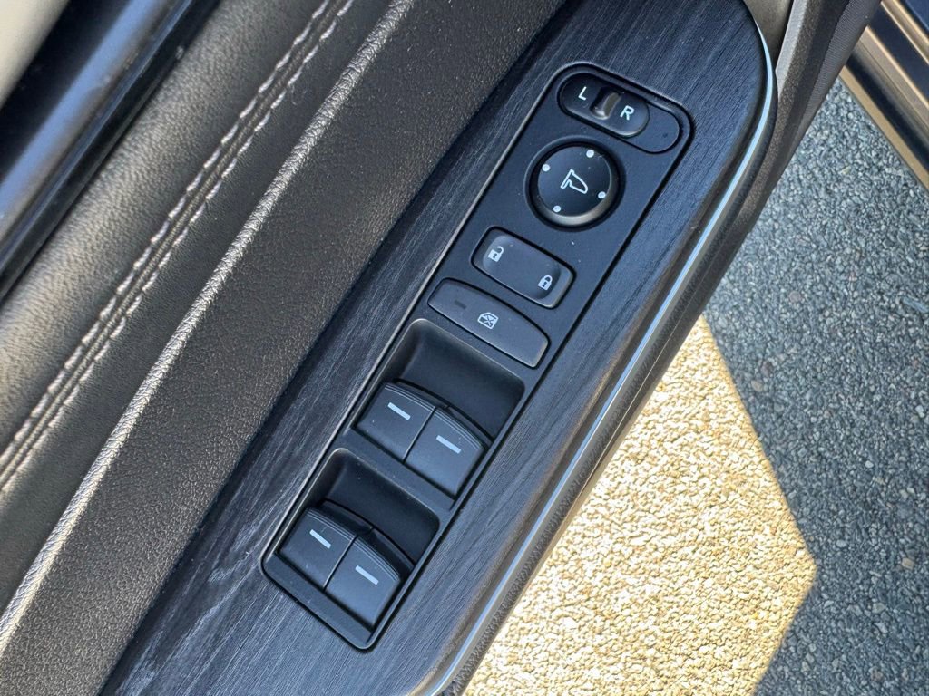 Used 2018 Honda Clarity Plug-In Hybrid image 18