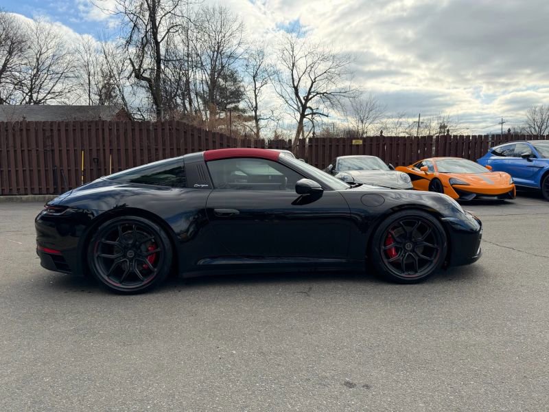 Used 2022 Porsche 911 Targa 4S w/ Premium Package image 5