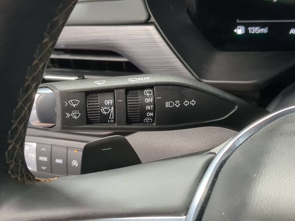 Used 2024 GMC Acadia AT4 w/ Super Cruise Package AWD/4WD image 25