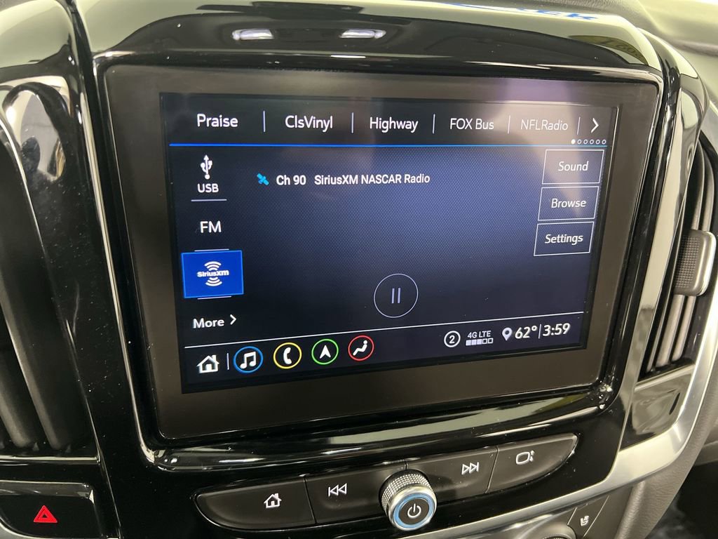 Used 2021 Chevrolet Traverse Premier image 14