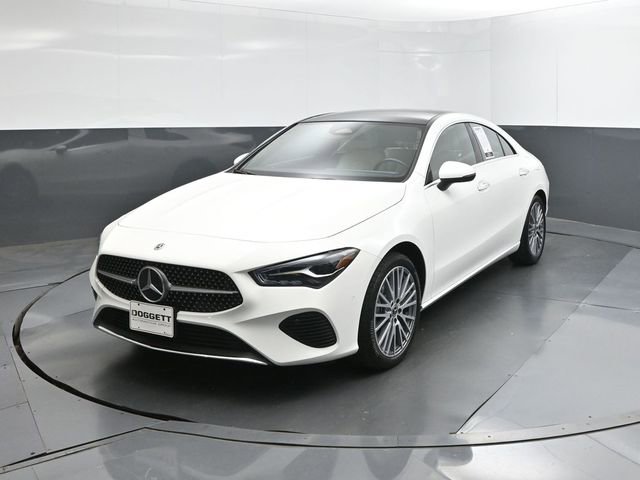 Used 2025 Mercedes-Benz CLA 250 4MATIC image 30