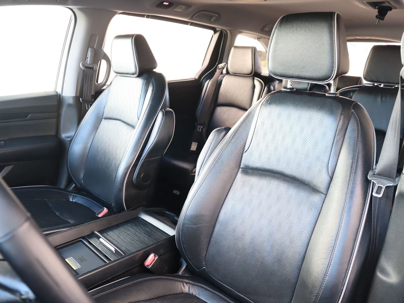 Used 2022 Honda Odyssey Elite image 29