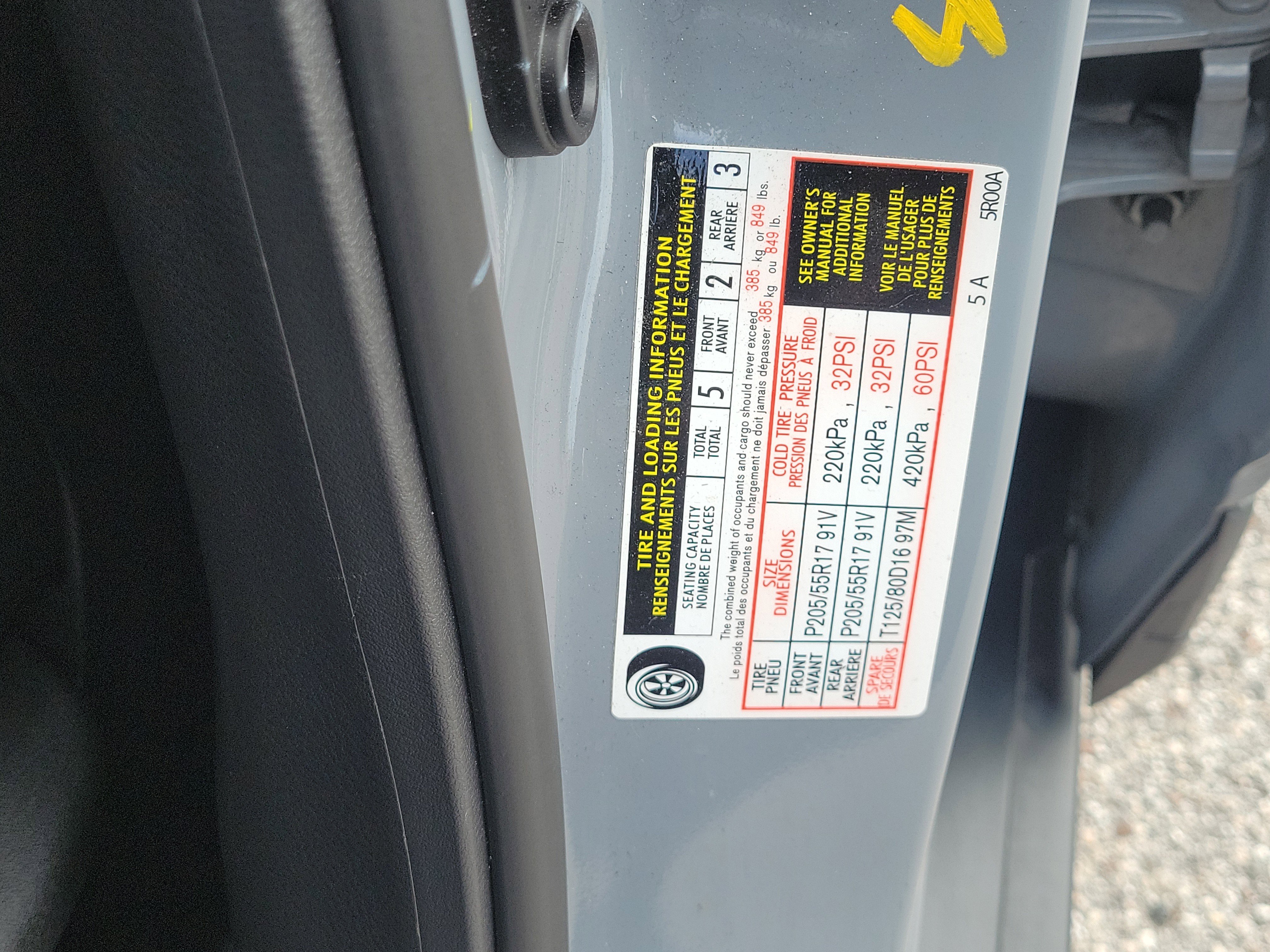 Certified 2021 Nissan Kicks SV FWD image 33