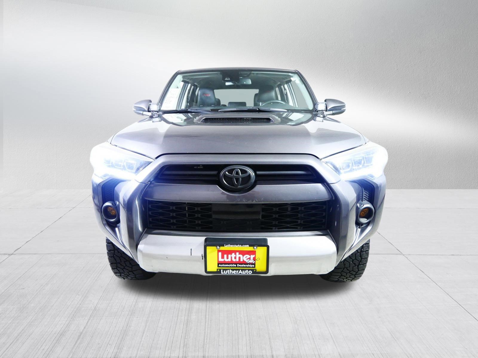 Used 2020 Toyota 4Runner TRD Off-Road Premium image 2