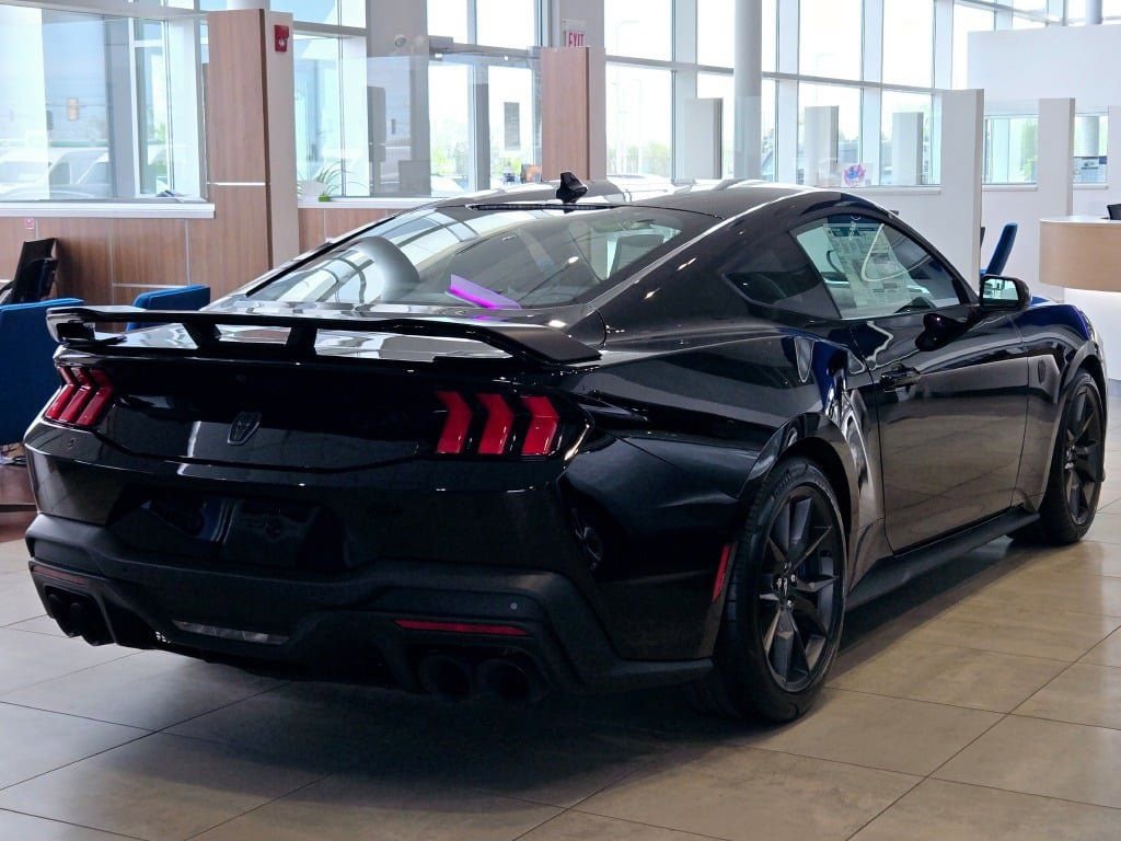 New 2025 Ford Mustang Dark Horse image 10