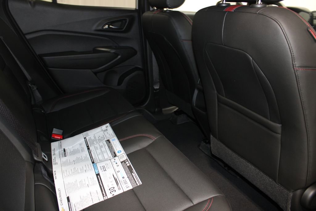 New 2026 Chevrolet Trax RS w/ Sunroof Package image 23