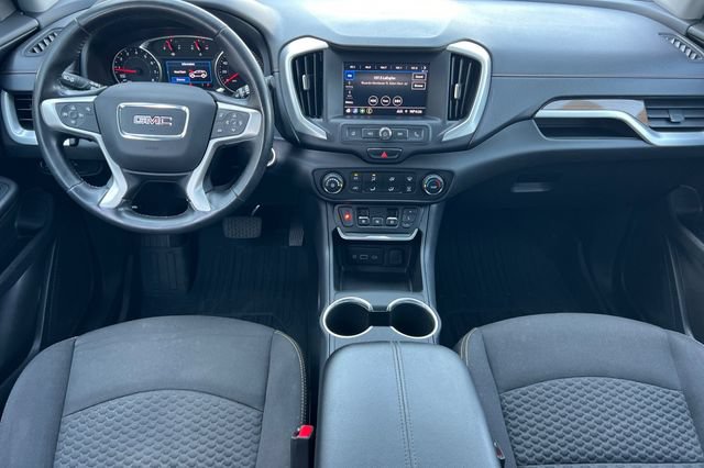 Used 2020 GMC Terrain SLE w/ LPO, Floor Liner Package AWD/4WD image 16