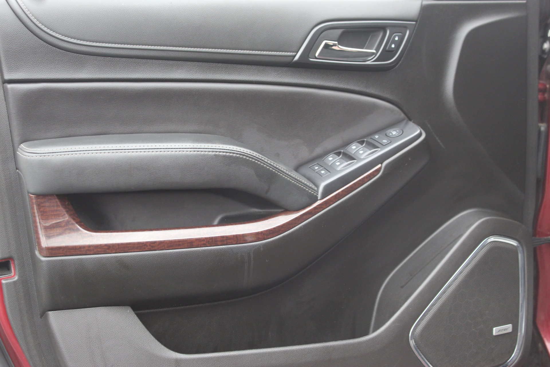 Used 2020 GMC Yukon SLE image 11