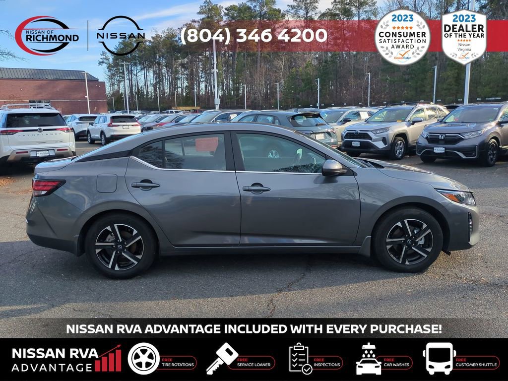 Used 2025 Nissan Sentra SV image 4