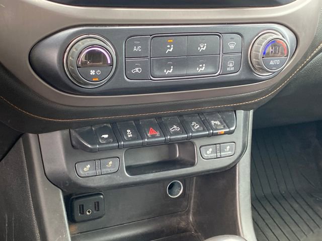 Certified 2022 GMC Canyon AT4 w/ Trailering Package AWD/4WD image 12