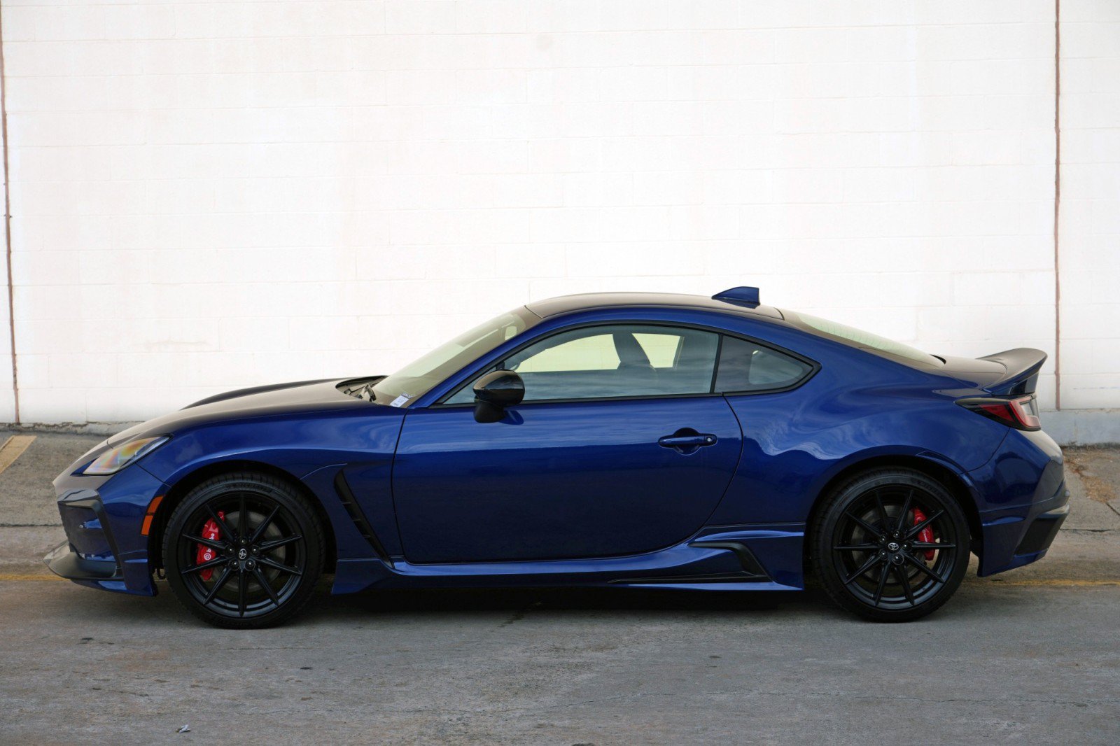 Used 2026 Toyota GR86 Premium w/ GR Aero Kit RWD image 44