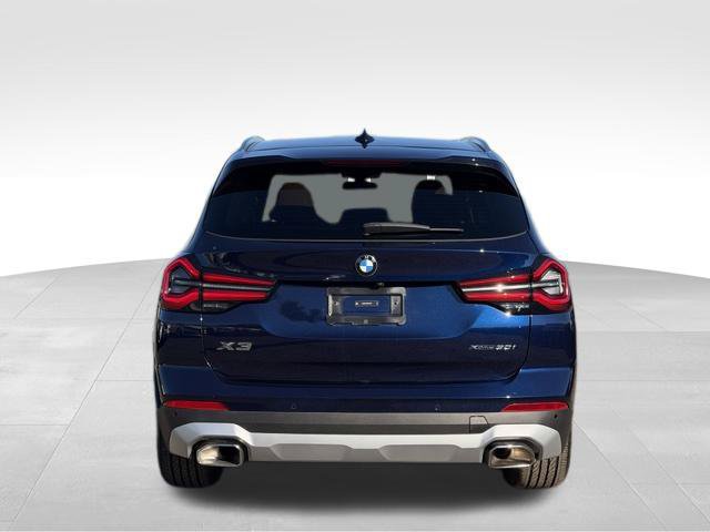 Used 2024 BMW X3 xDrive30i w/ Premium Package AWD/4WD image 6