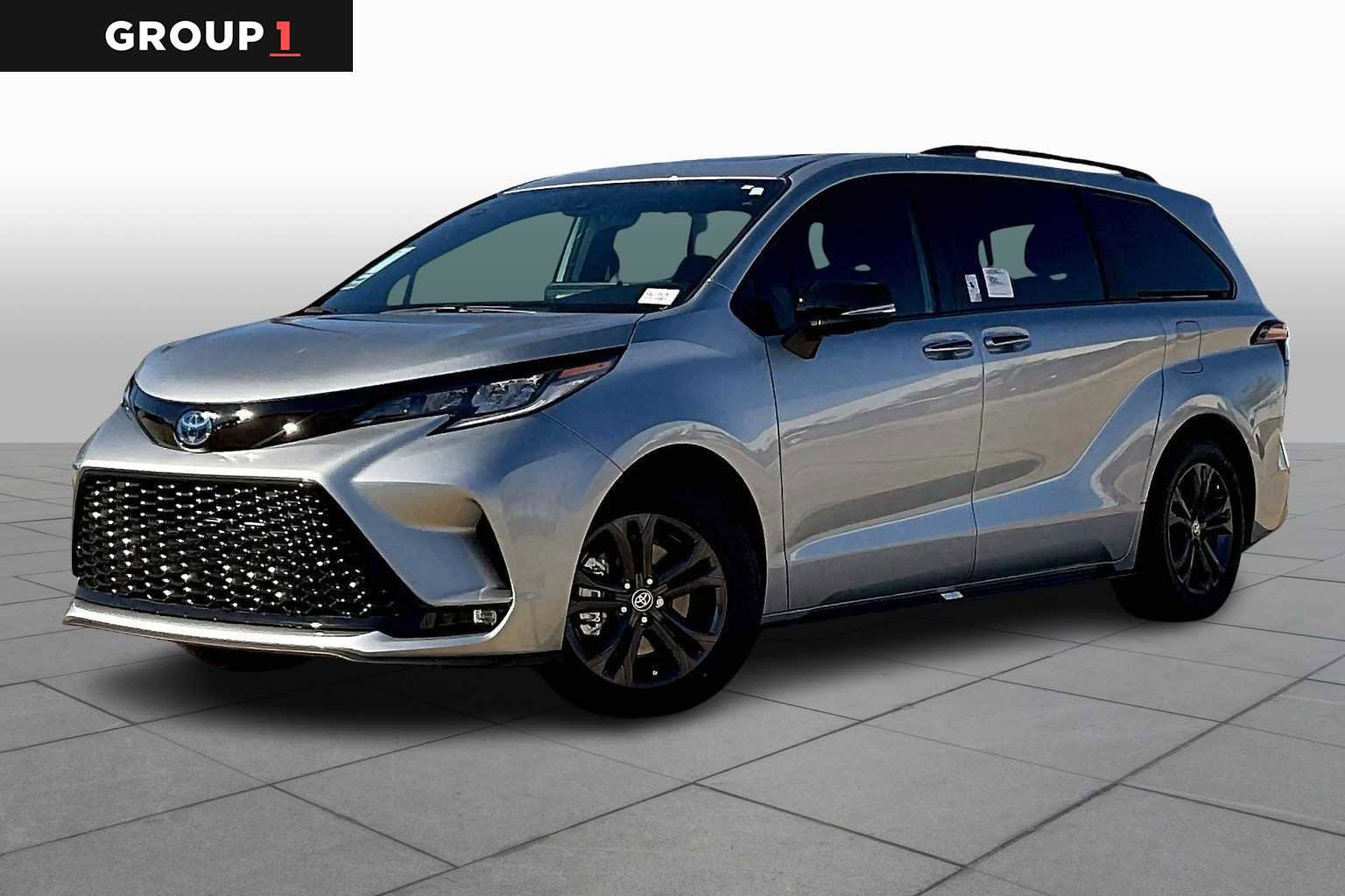 New 2025 Toyota Sienna XSE