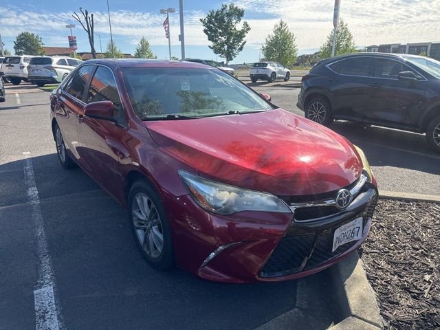 Certified 2017 Toyota Camry SE w/ Moonroof Package FWD image 8